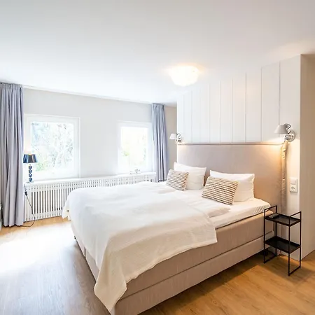 Semesterbostad Bansin Charmante *